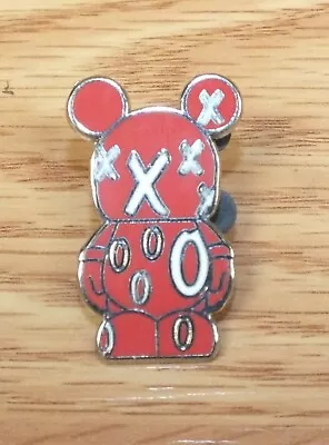 Vinylmation Jr #5 Mystery Pin This And That - X's And O's Trading Pin Only  • $11.26