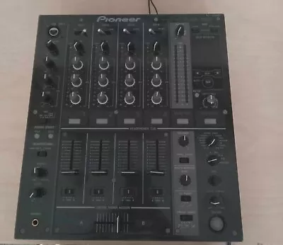 Pioneer DJM-700 Professional 4-channel DJ Mixer  • £300