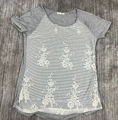 Maurices Shirt Womens Small White Gray Lace Overlay • $9.99