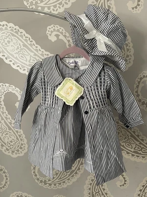 £30 • Buy Couche Tot Smocked Dress And Coat Set 12/18 Months