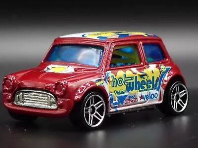 1969-1976 Mini Cooper 1:64 Scale Limited Collectible Diorama Diecast Model Car • $7.99