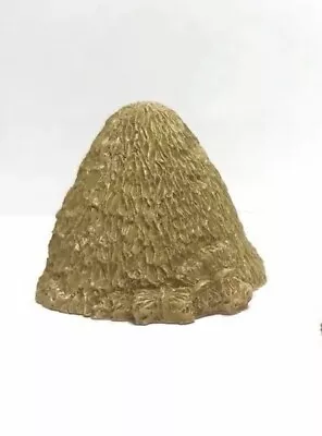 10 / 15mm Wargame Terrain .  Medium Haystacks (Pack Of  6) - UNPAINTED • £6.99