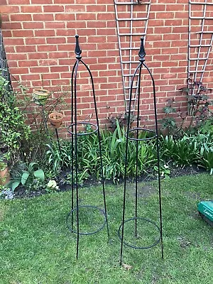 2 X 5ft Solid Metal Garden Obelisks  • £29.99