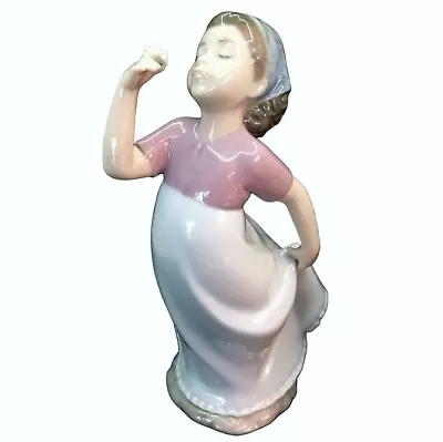 Nao A Delicate Scent Flower Girl Figurine Ornament Fine China Mum Birthday Gift • £34.95