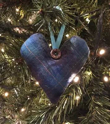 Tartan Hanging Heart Christmas Tree Decoration Turquoise 100% Wool FREEPOST • £3.49