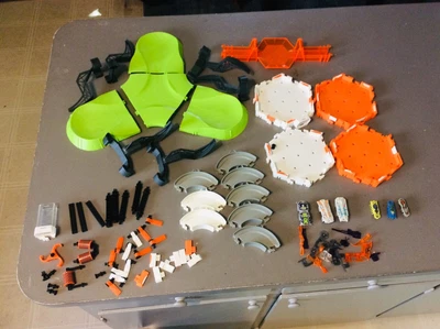 $50 • Buy Hexbug Nano Habitat Lot Cells, Battle Arena, Accessories  and Connectors Used