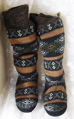 The Original Muk Luks Women's Slipper Boots Size S (5-6) Brown Black Sweater Top • $37.77