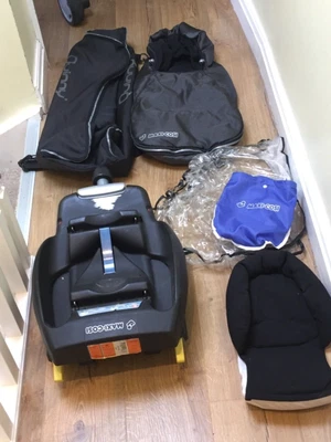 £30 • Buy Maxi Cosi Base, Quinny Buggy, Maxi Cosi Car Seat, Rain & Sun Cover Bundle