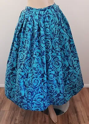 1950s Vtg 50s Blue Cotton Floral Full Circle Skirt Side Zip Sz6 Rockabilly Swing • $50