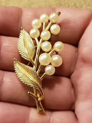 Vintage Crown Trifari Leaf Brooch With Faux Pearls Goldtone Measures 2.09   • $5