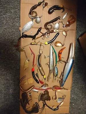 Vintage Fishing LURE LOT With Mixed Fishing Tackle Box Lot • $9.99