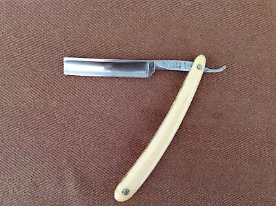 Van Camp Hardware & Iron Co  Barber's Triumph  Straight Razor • $125