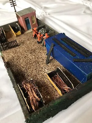 £8.99 • Buy Scrapyard Unique Diorama Handmade Scratch Built Especially For OO Gauge Train