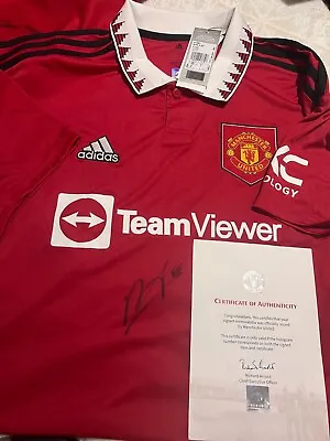 050 - 15% New Year Discount  - Bruno Fernandes Signed Man Utd Football Shirt • £200