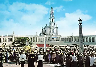 Fatima Portugal Catholic Procession With Our Lady's Statue Vintage Postcard • $6.39