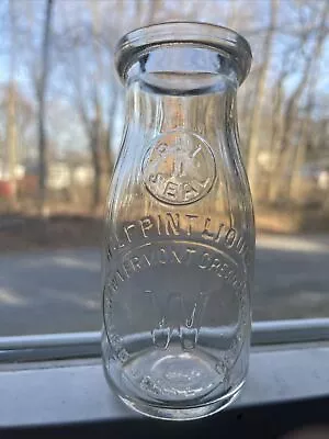 New Vermont Creamery Embossed Half Pint Milk Bottle Pure Jersey Cream RI VT NJ. • $12.99