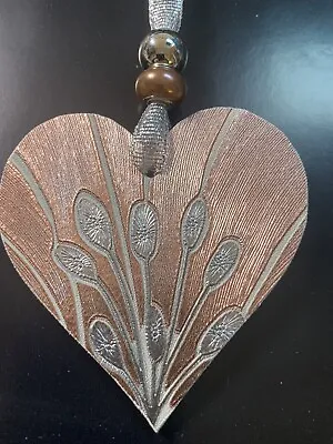 Metallic Silver Gold Rose Embossed Wooden Heart Hanging Decoration Sign Plaque C • £3.49