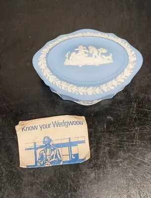 MCM Vintage Wedgwood Jasperware Blue Fluted Trinket Box & Original Info Leaflet  • $8