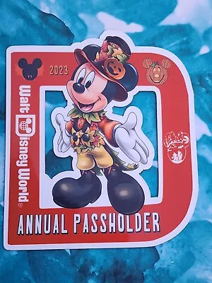 Disney Passholder Magnet Mickey Halloween  • $6