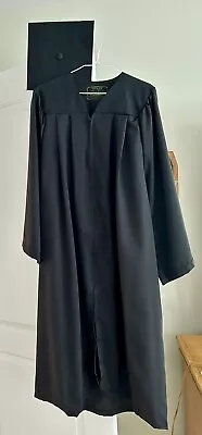 Oak Hall Green Weaver Black Bachelors Graduation Gown 5'6-5'8 With Cap EUC • $15