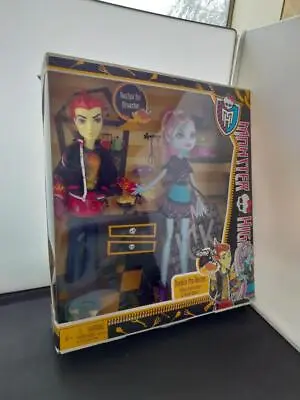 2012 Monster High DOUBLE THE RECIPE Home Ick Abbey Bominabale Heath Burns • $74.99