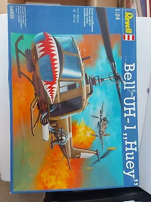 Revell 1/24 Bell UH-1  Huey . #04905. 100% Complete  • £85