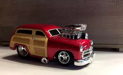 Muscle Machines 1950 50 Ford Woody  1/64 Diecast - • $4.99