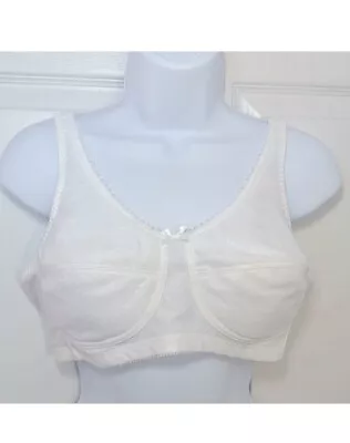 Amoena Dorothy Mastectomy Bra Pocketed Wire Free 40B Style 2114  NWT • $16.97