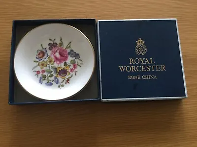 £2 • Buy Royal Worcester Bone China Trinket Dish In Box