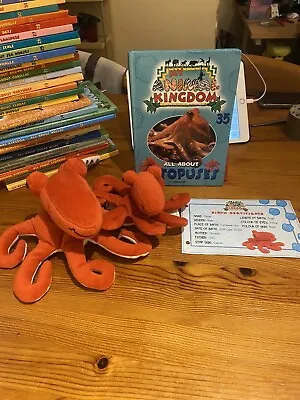 My Animal Kingdom: All About Octopuses 2 Toys Hard Book Certificate Inc. • £8.50