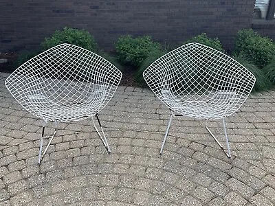 Vintage 1960’s Pair Of Harry Bertoia Knoll Wire Diamond Lounge Outdoor Chairs • $1200