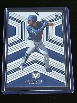 2023 Chronicles Vertex Base #33 Michael Busch - Los Angeles Dodgers • $1.87