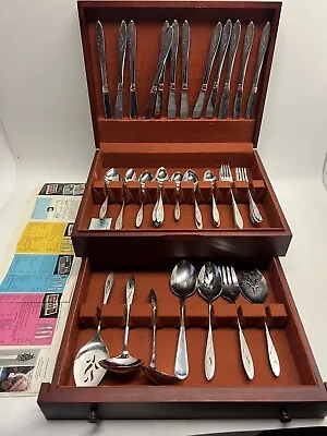 VINTAGE Oneida Oneidacraft Deluxe Stainless Flatware Silverware 65 Pieces W/Case • $140