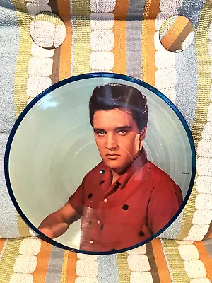 Elvis Legendary Performer Volume 3 Picture Disc LP W/booklet NO COVER SHIPS FREE • $18.99