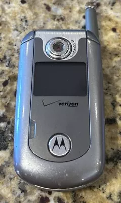 Motorola Flip Phone Series E815 - Silver (verizon) Cellular Phone Untested • $24.56