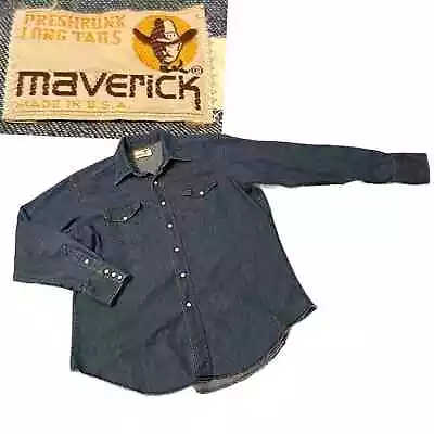 1970s Maverick Blue Denim Chambray Western Shirt USA Made / Men’s L/XL *  • $49.50