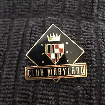 Club Maryland Gold Tone Enamel Black Red White Vintage Pinback • $21.24