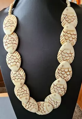 Vintage Carved Bone Fish Bead Necklace  24  • $12