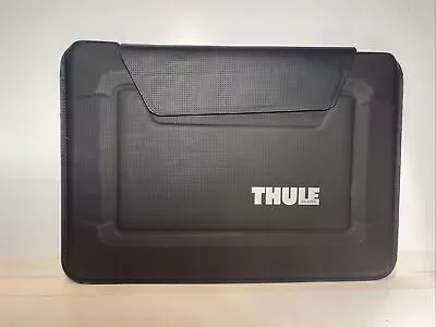 Thule Gauntlet 3.0 Envelope For MacBook Air 12  - Black (2-69) • $39.99