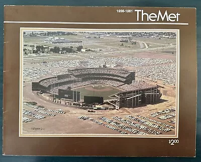 Met Stadium VINTAGE Old Metropolitan Stadium Souvenir Book Bloomington MN • $9.99