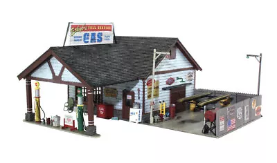 Woodland Scenics Ethyl's Gas / Service O Built And Ready BR5849 • $126.99