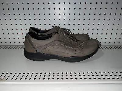 $40 • Buy Clarks Wave Wheel Womens Leather Athletic Walking Shoes Size 11 M Brown