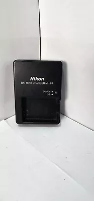 Nikon OEM Quick Battery Charger MH-24 MH24 For D3400 D5500 D5600 EN-EL 14e • $17.95