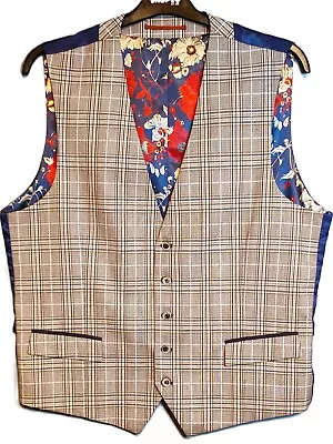 Skopes- Plaid- Checked Waistcoat- Size 44R New Without Tags • £15