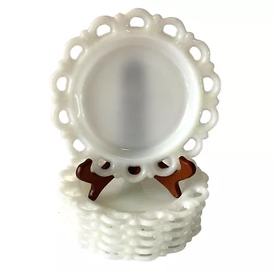 Set Of 6 Vintage Laced Edge Milk Glass Salad/Dessert Plates 8” • $29.99