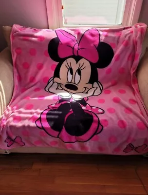 Minnie Mouse Soft Fleece Pink/White/Black 50 X60  2-Sided Blanket Throw Disney • $18.99