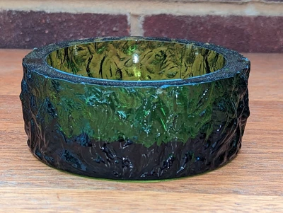 £40 • Buy Whitefriars Geoffrey Baxter Green 9688 Bark Finish Bowl 5.25  Dia 2  High