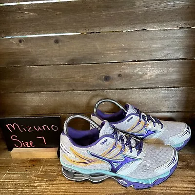 Womens Mizuno Wave Creation 14 White Athletic Running Shoes Sneakers Size 7 M • $39.99