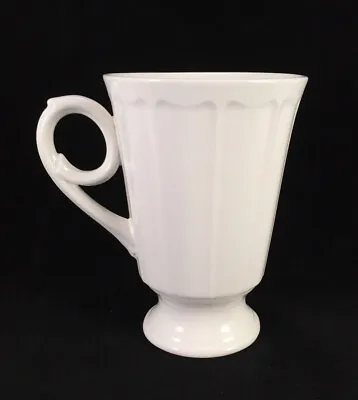 Villeroy & Boch Country Heritage Fine China White Pedestal Mug 5.25  • $64.95