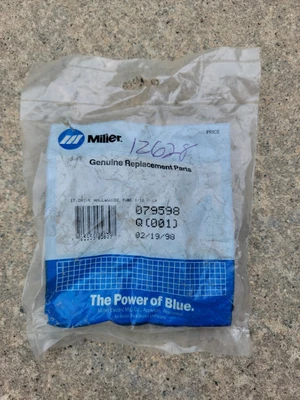 $28.80 • Buy Miller Genuine Replacement Parts 079598 Drive Roll Kit 2-Roll 1/16 V GREAT DEAL!